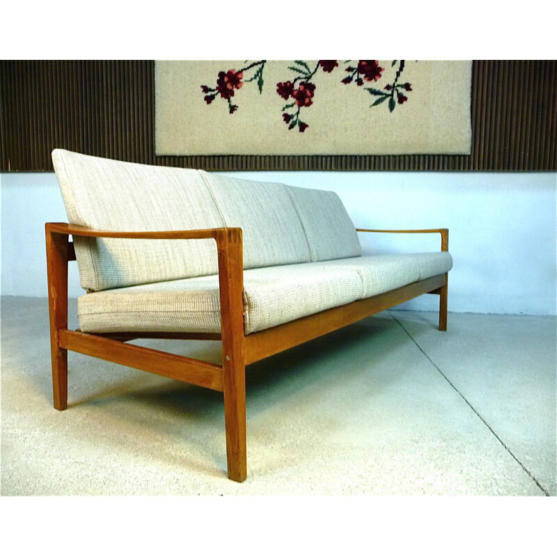 Midcentury 3-Seater sofa in oakwood and wool - 1960s