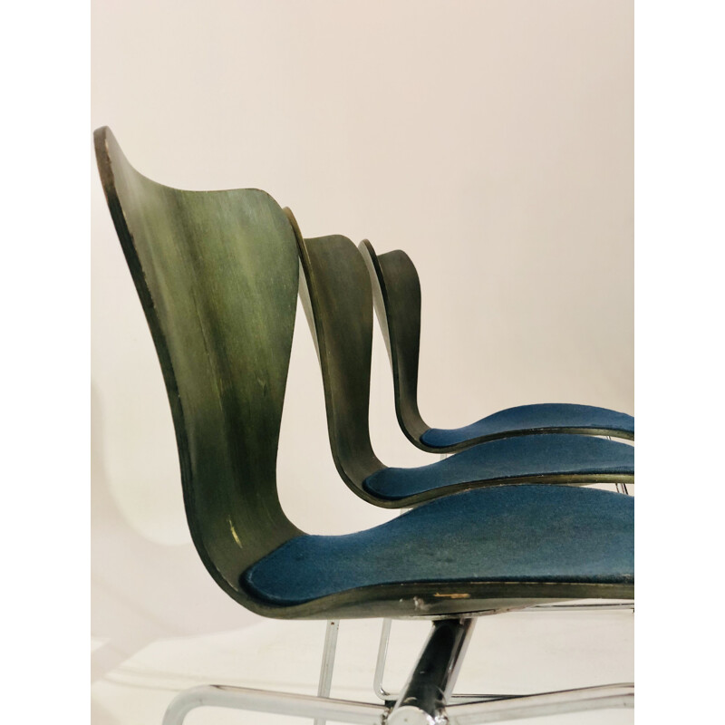 Vintage 3-seater Fourmi bench, Arne Jacobsen