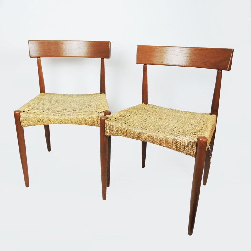 Set of 4 vintage chairs by Arne Hovmand-Olsen for Mogens Kold, Denmark 1960