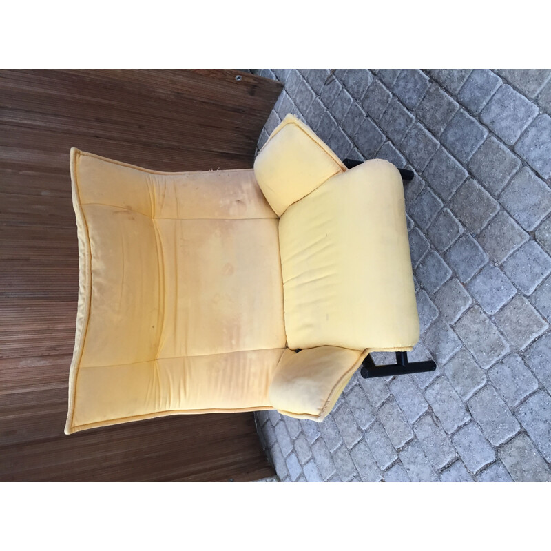 Vintage armchair Veranda by Vico Magistretti for Cassina 1983