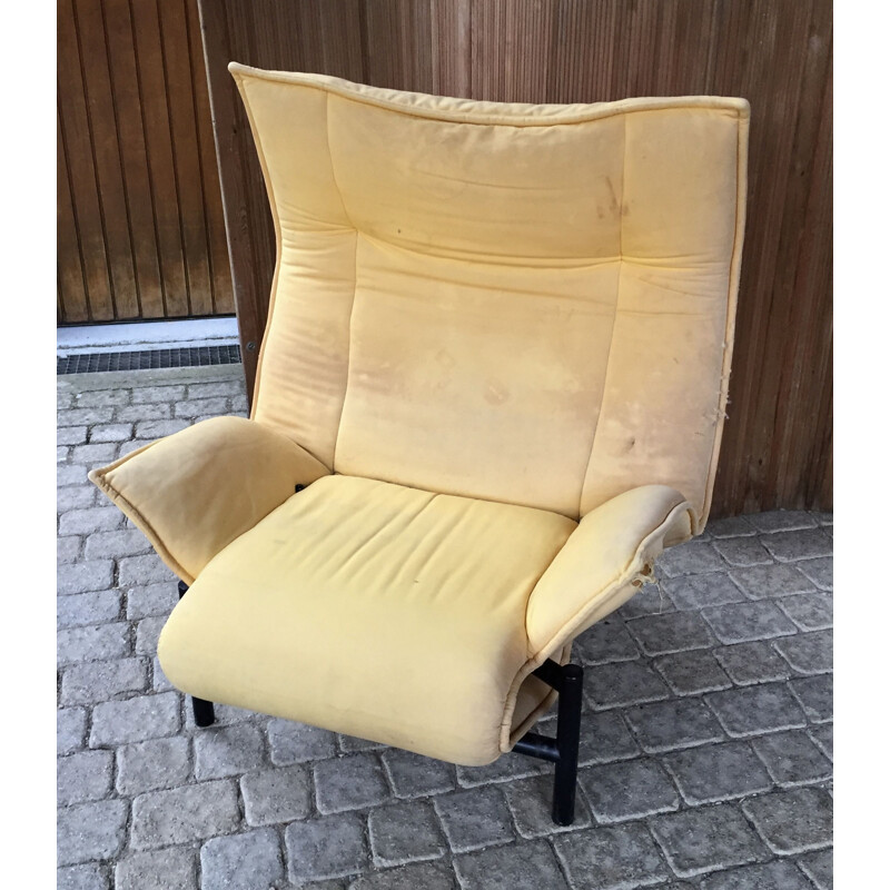 Vintage armchair Veranda by Vico Magistretti for Cassina 1983