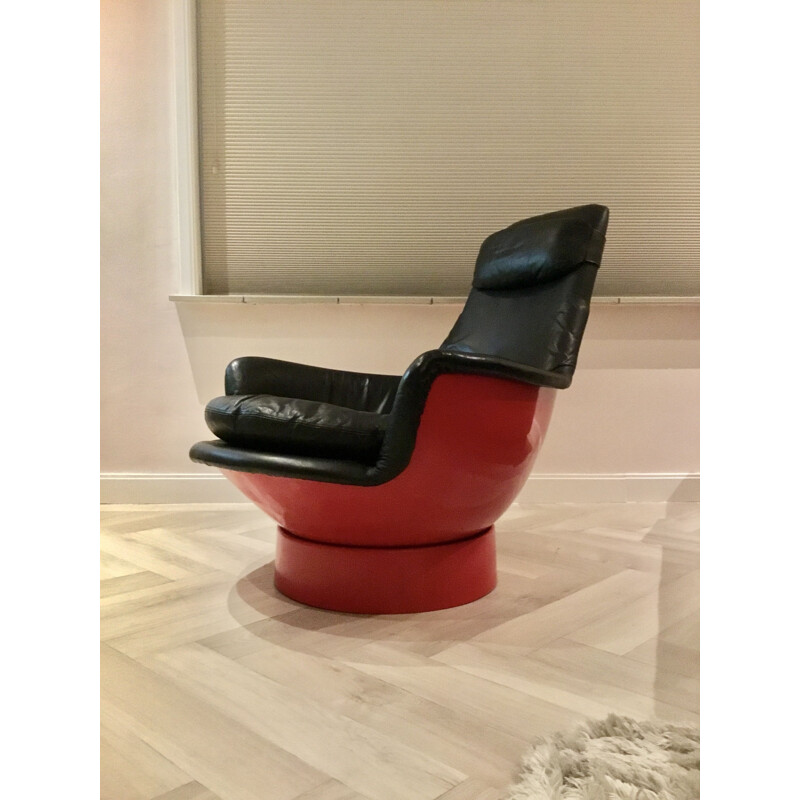 Vintage Armchair  Fiberglass & Leather by Risto Halme for Peem Oy, Space Age 1970s