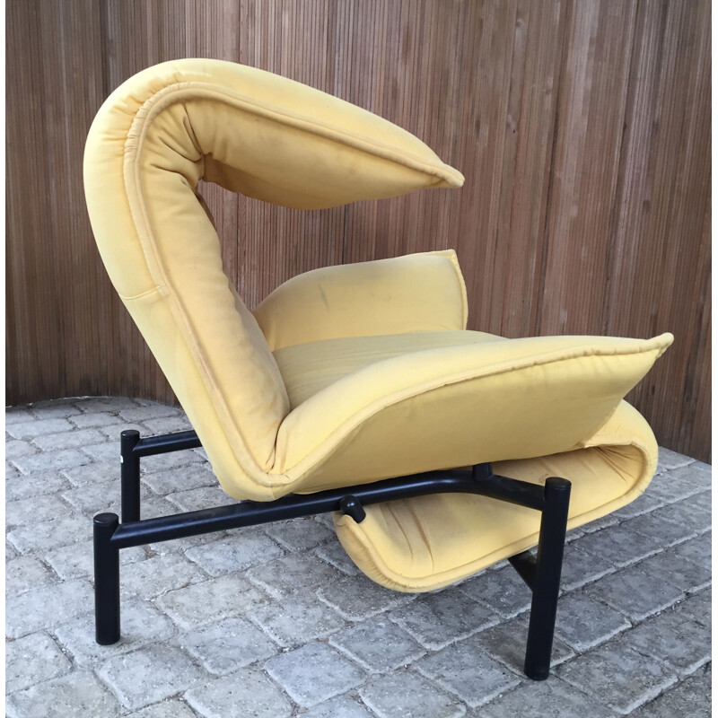 Fauteuil vintage Veranda de Vico Magistretti pour Cassina 1983