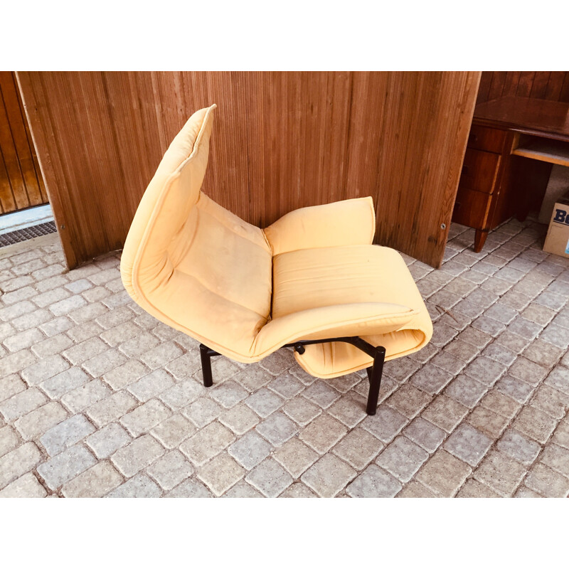 Vintage armchair Veranda by Vico Magistretti for Cassina 1983