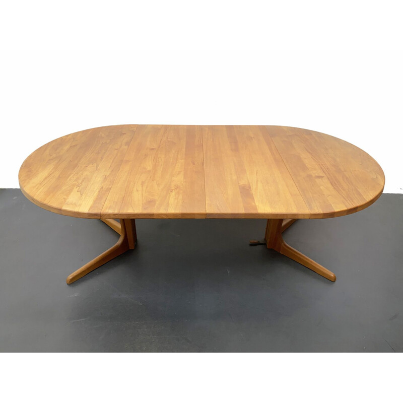 Mid-Century Extending Table solid Teak Wood Glostrup Möbelfabrik Denmark 1970s