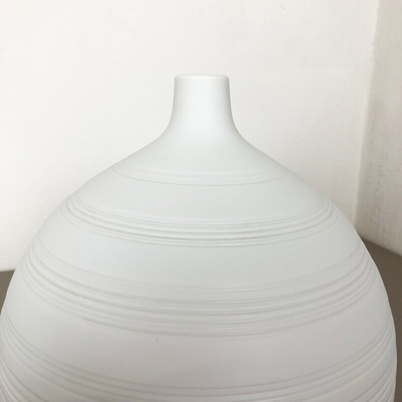 Vintage OP Art Biscuit Porcelana Vase de Hans Achtziger para Hutschenreuther 1970