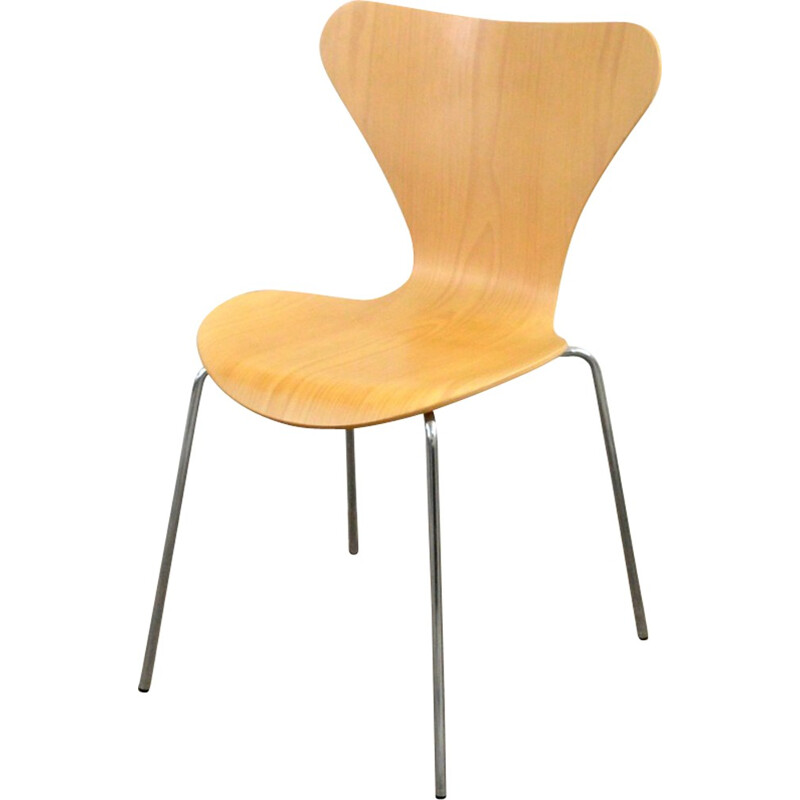 Ensemble de 4 chaises "Serie 7" Fritz Hansen, Arne JACOBSEN - 2000