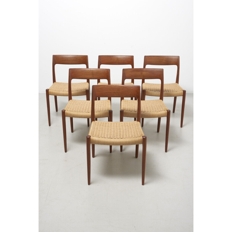 Lot de 6 chaises vintage de Niels O. Moller pour J.L. Mollers Mobelfabrik Danemark 1950