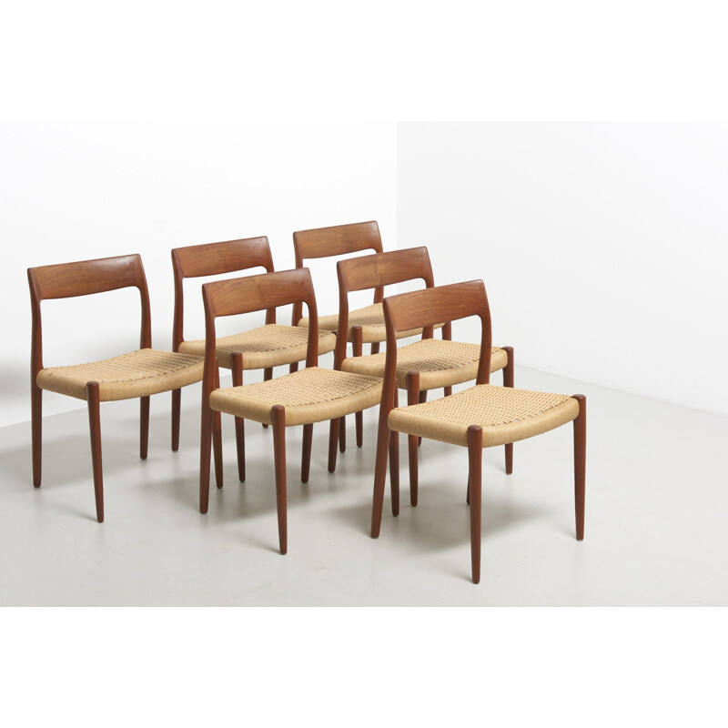 Lot de 6 chaises vintage de Niels O. Moller pour J.L. Mollers Mobelfabrik Danemark 1950