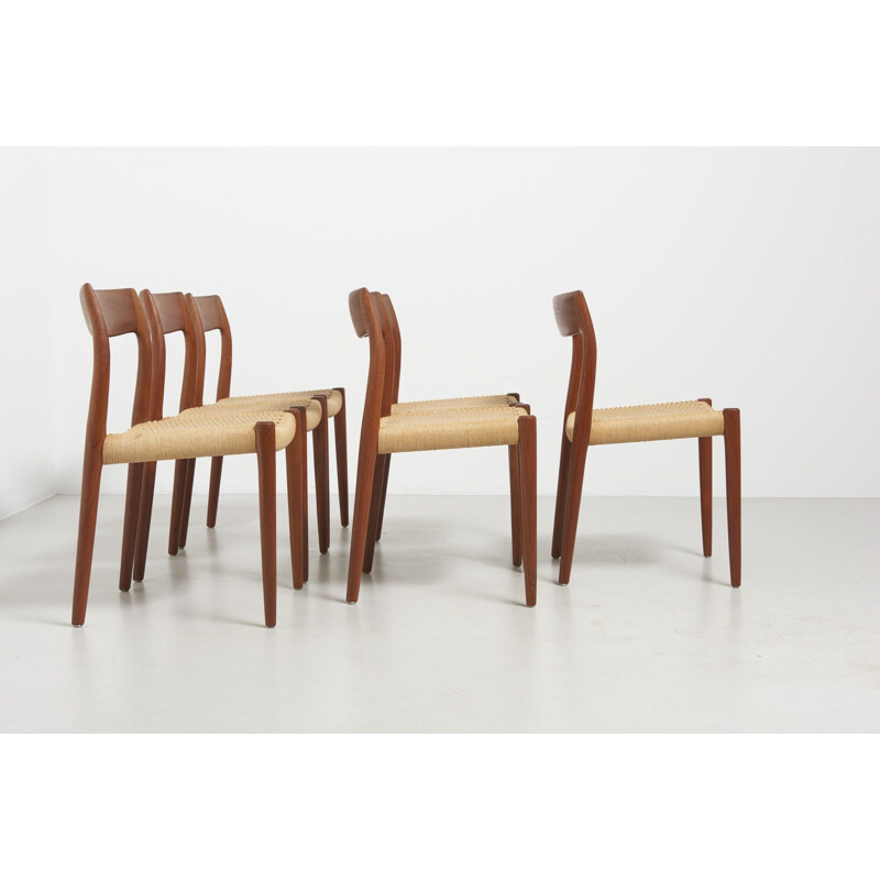 Lot de 6 chaises vintage de Niels O. Moller pour J.L. Mollers Mobelfabrik Danemark 1950