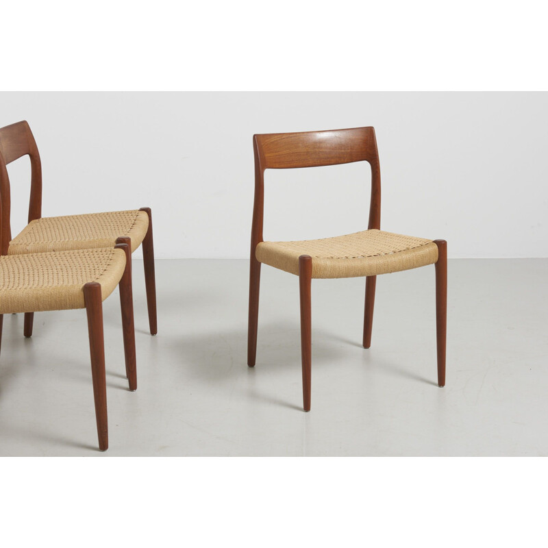 Lot de 6 chaises vintage de Niels O. Moller pour J.L. Mollers Mobelfabrik Danemark 1950