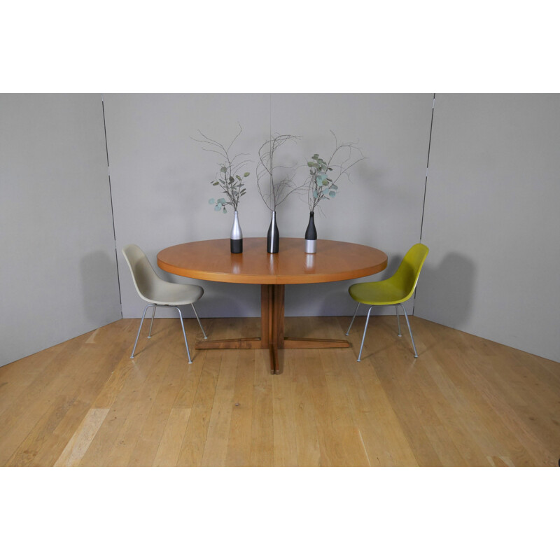 Table de repas vintage ovale extensible Scandinave 1960