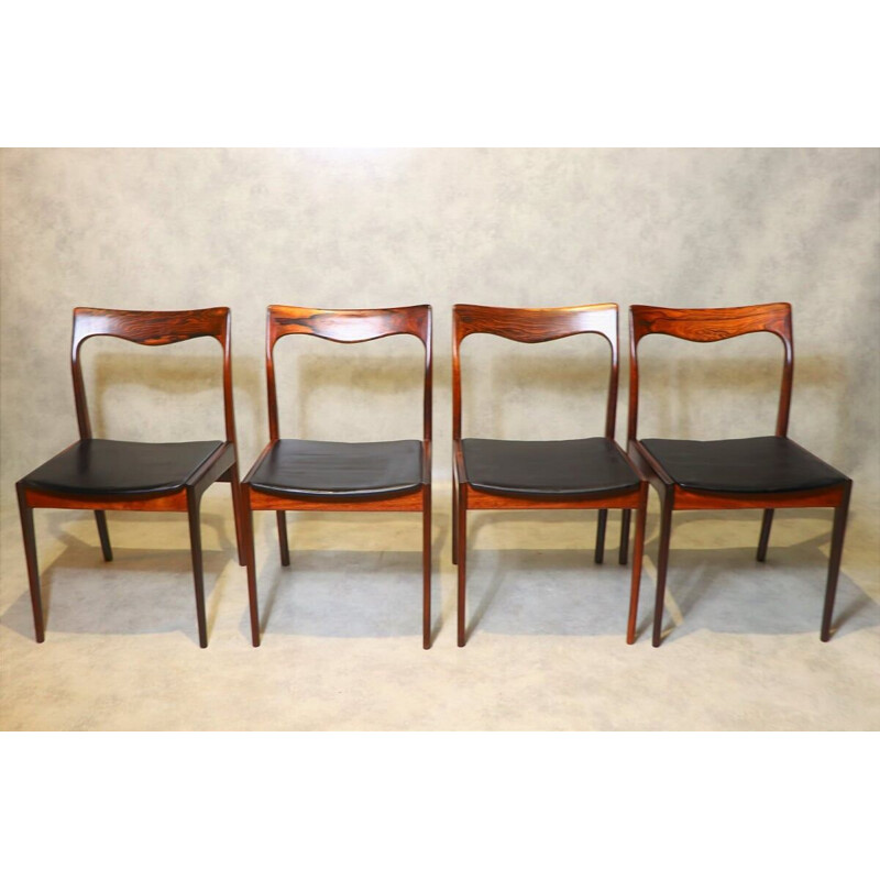 Set Of 4 vintage Rosewood  Dining Chairs in the style of Niels Moller