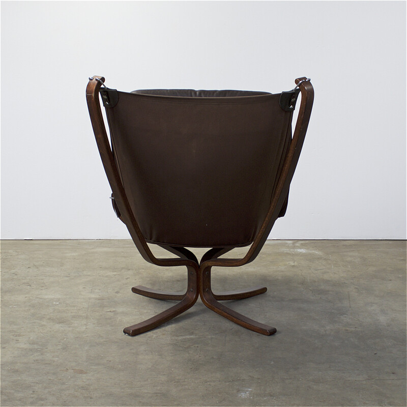 Vatne Mobler "Falcon Sling" armchair in rosewood and leather, Sigurd RESSELL - 1970s