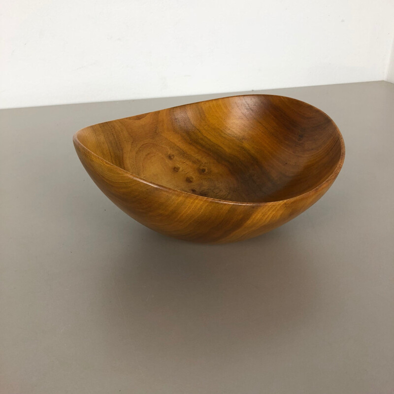 Large Vintage Shell Bowl in Solid Walnut Wood Germany 1970s
