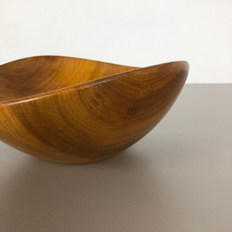 Large Vintage Shell Bowl in Solid Walnut Wood Germany 1970s