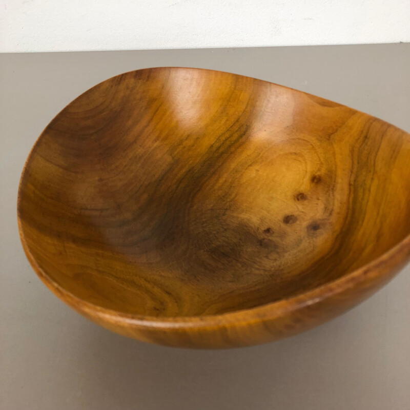 Large Vintage Shell Bowl in Solid Walnut Wood Germany 1970s