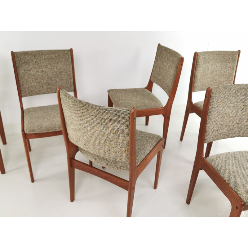 Lot de 6 chaises vintage en teck Johannes Andersen Danemark 1960