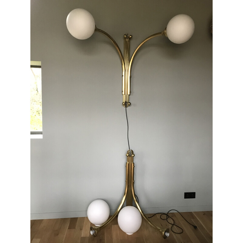 Lampada da parete vintage in ottone Art Déco con globi di vetro