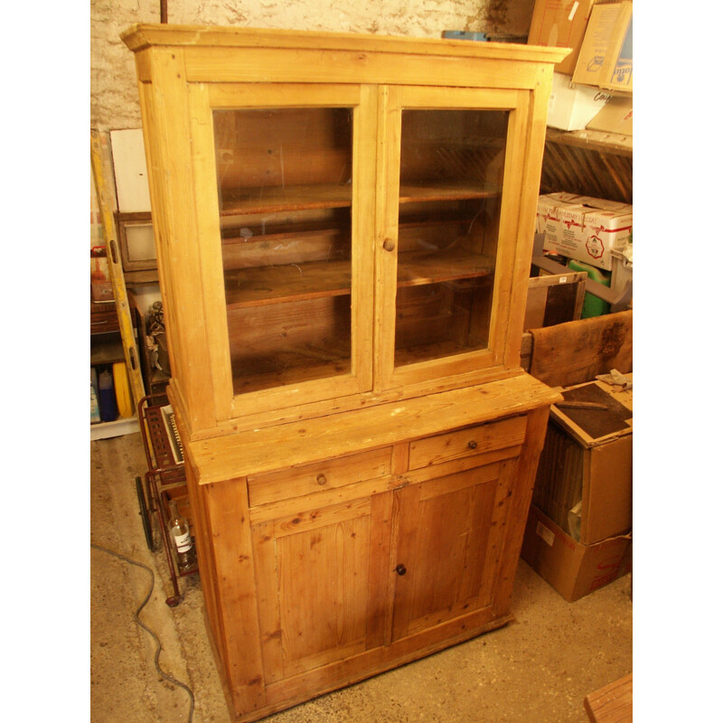 Vintage pine buffet