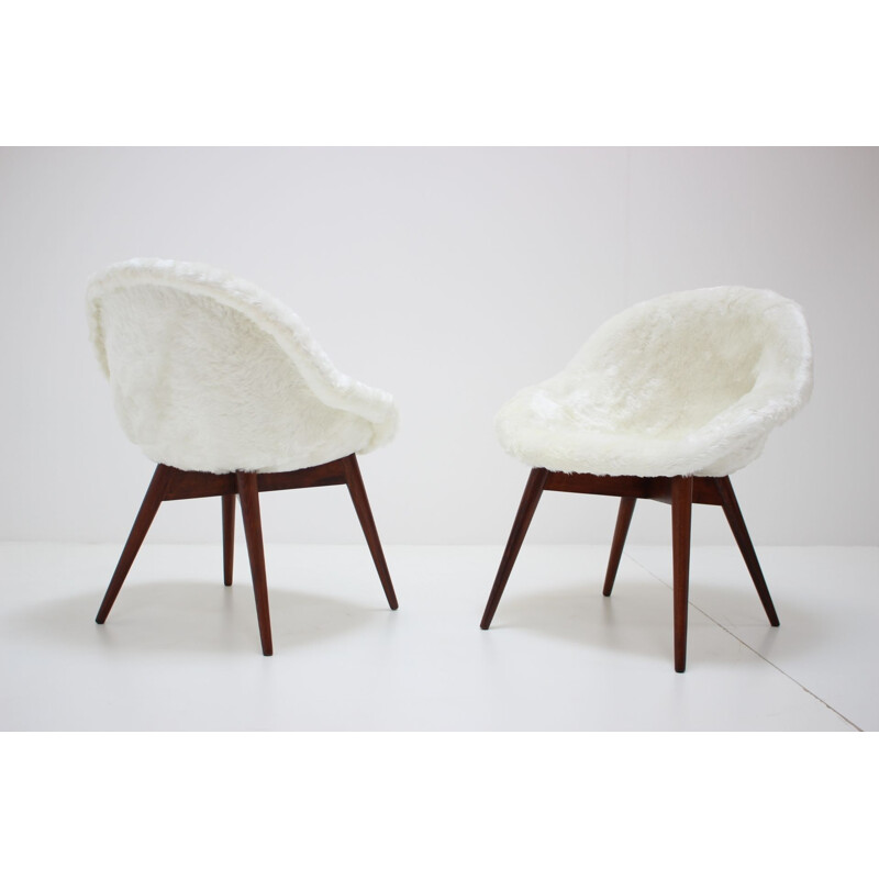 Pair of vintage wooden lounge chairs by Miroslav Navratil, Czechoslovakia 1960