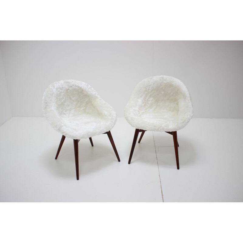 Pair of vintage wooden lounge chairs by Miroslav Navratil, Czechoslovakia 1960