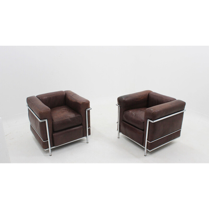 Paire de fauteuils LC2 vintage en cuir marron, Le Corbusier Cassina 1970