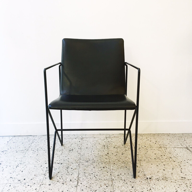 Vintage-Sessel mit Metallgestell und schwarzen Ledersitzen 1980