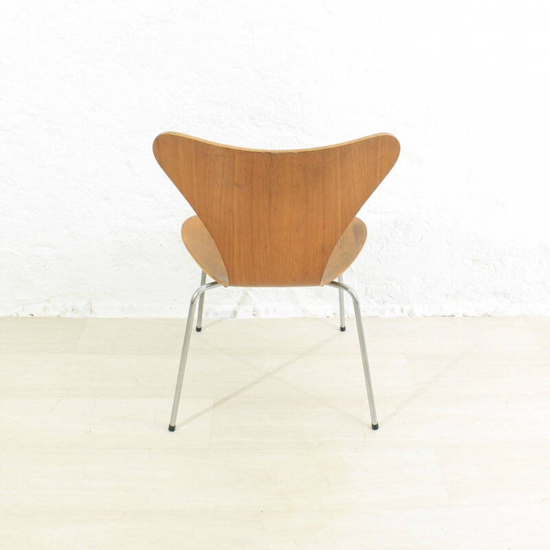 Vintage teak chair by Arne Jacobsen for Fritz Hansen 1960s