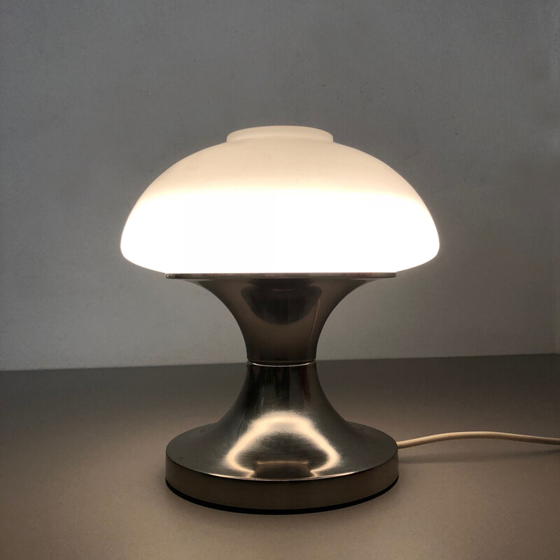 Lampe de table vintage moderniste champignon Spoutnik avec abat-jour opale Italie 1970