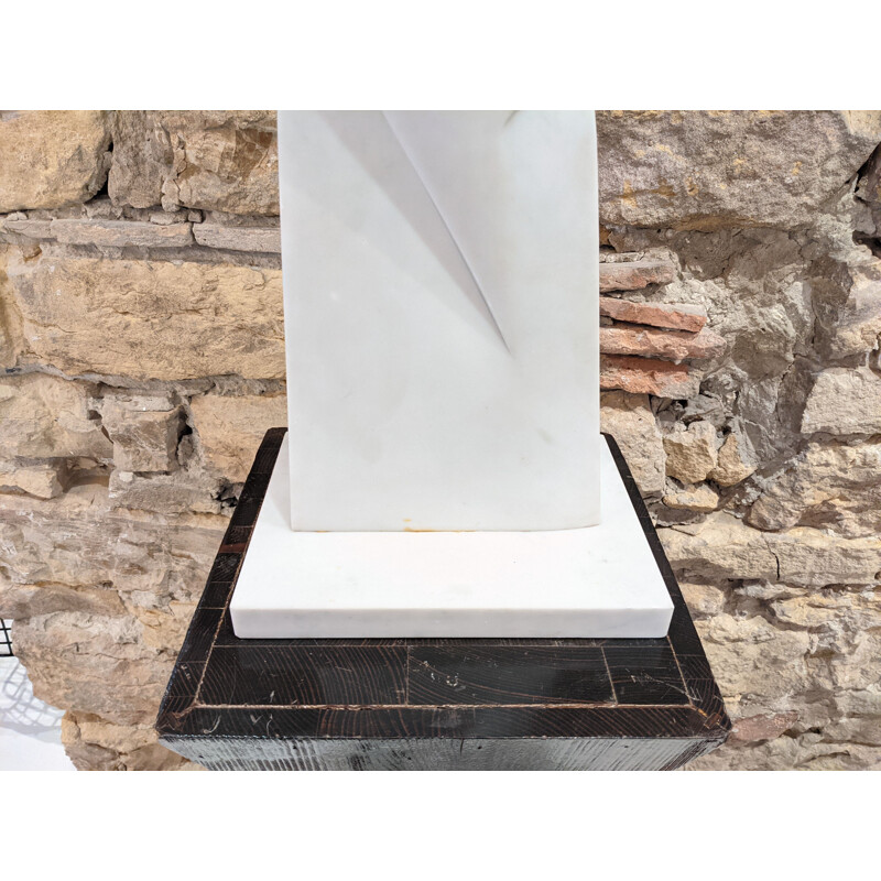 Vintage sculpture in white carrara marble Bertrand Créac'h