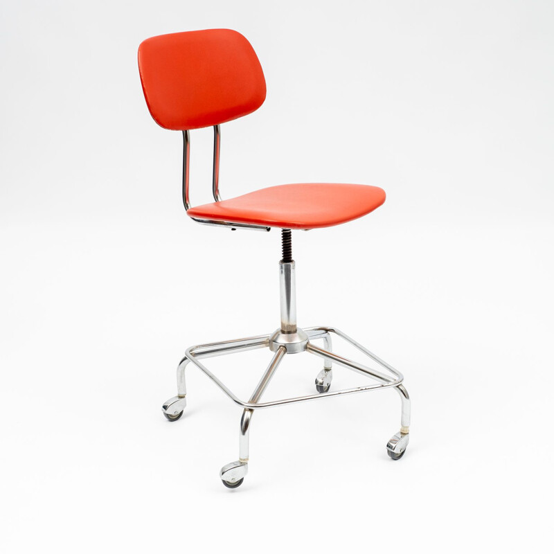 Vintage office chair in red chrome 1950s