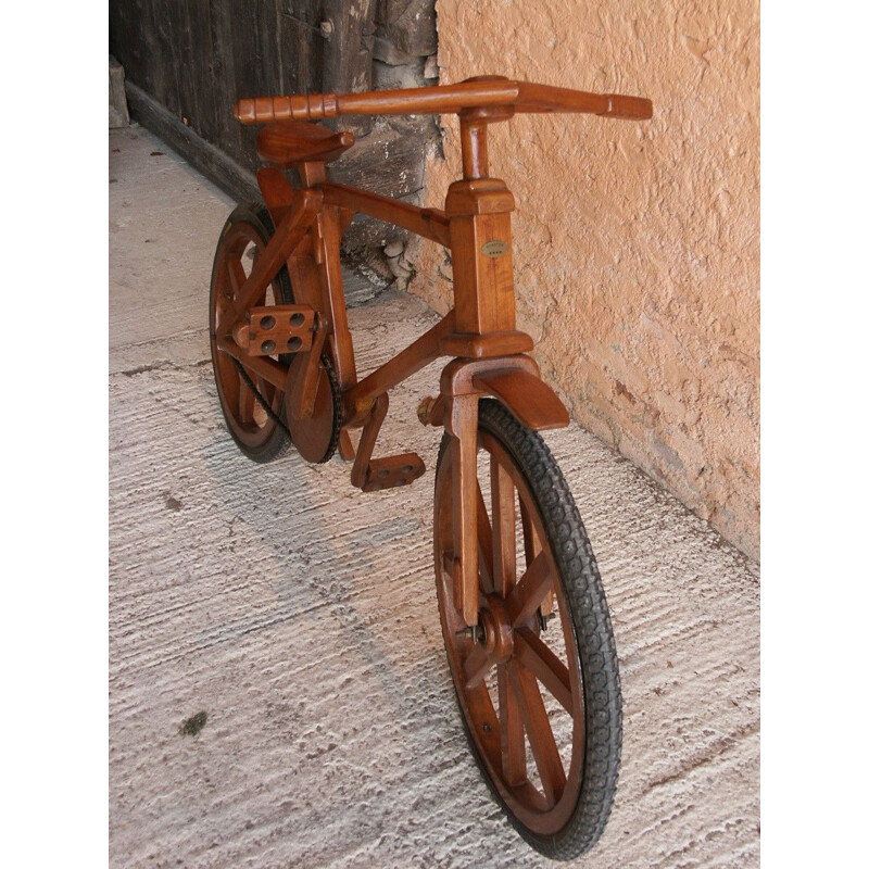 Vélo vintage en bois de teck pour Startek