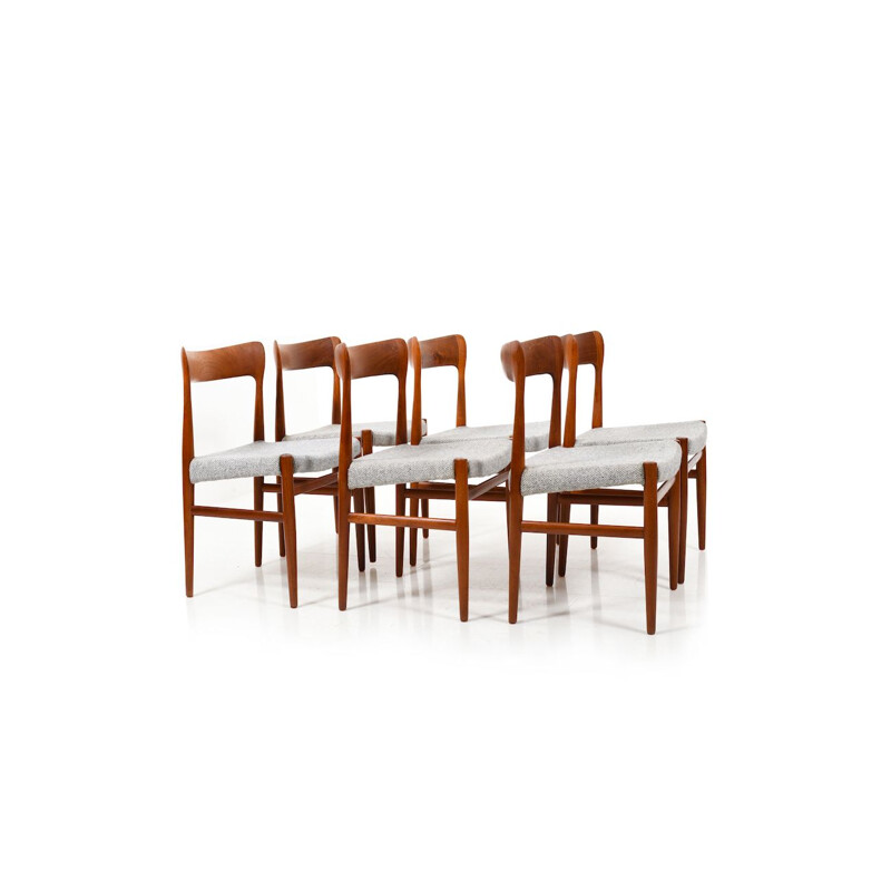 Set of 6 vintage Danish Mid Century organic shaped Chairs in solid Teak 1950