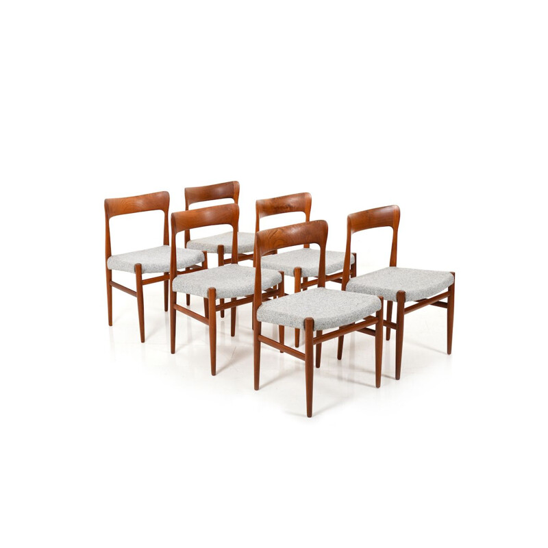 Set of 6 vintage Danish Mid Century organic shaped Chairs in solid Teak 1950