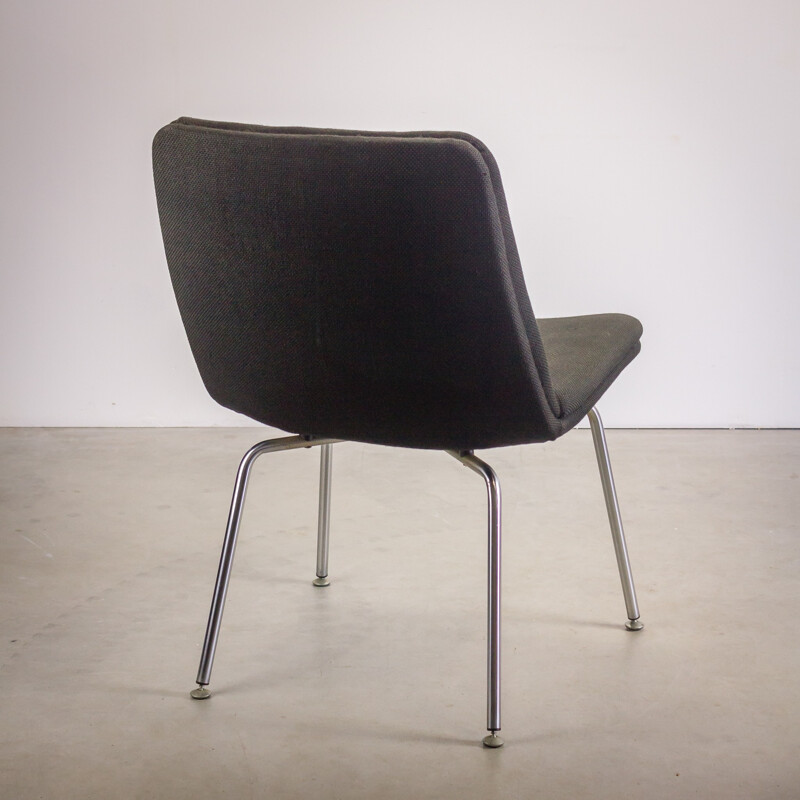 Pair of Artifort chairs in black fabric and chromed metal, Geoffrey HARCOURT - 1960s 
