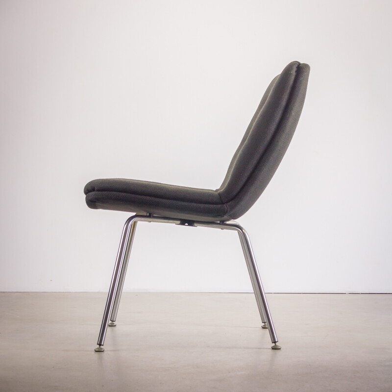 Pair of Artifort chairs in black fabric and chromed metal, Geoffrey HARCOURT - 1960s 