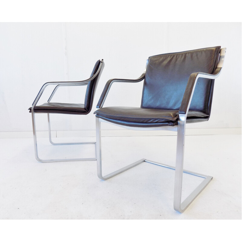 Pair of vintage brown leather armchairs from Rudolf Glatzel's art collection for Knoll 1980