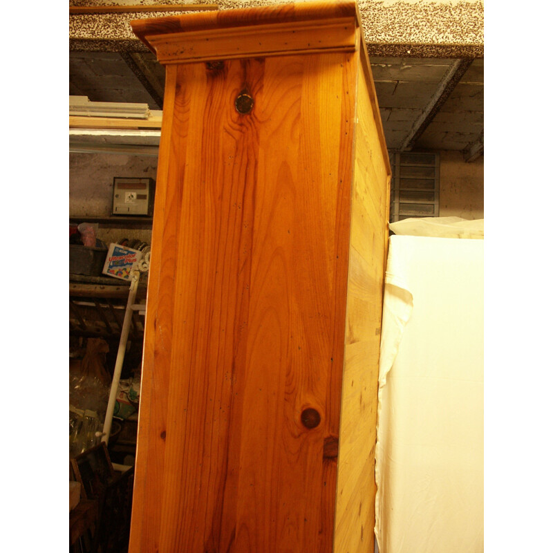 Vintage bookcase in varnished larch