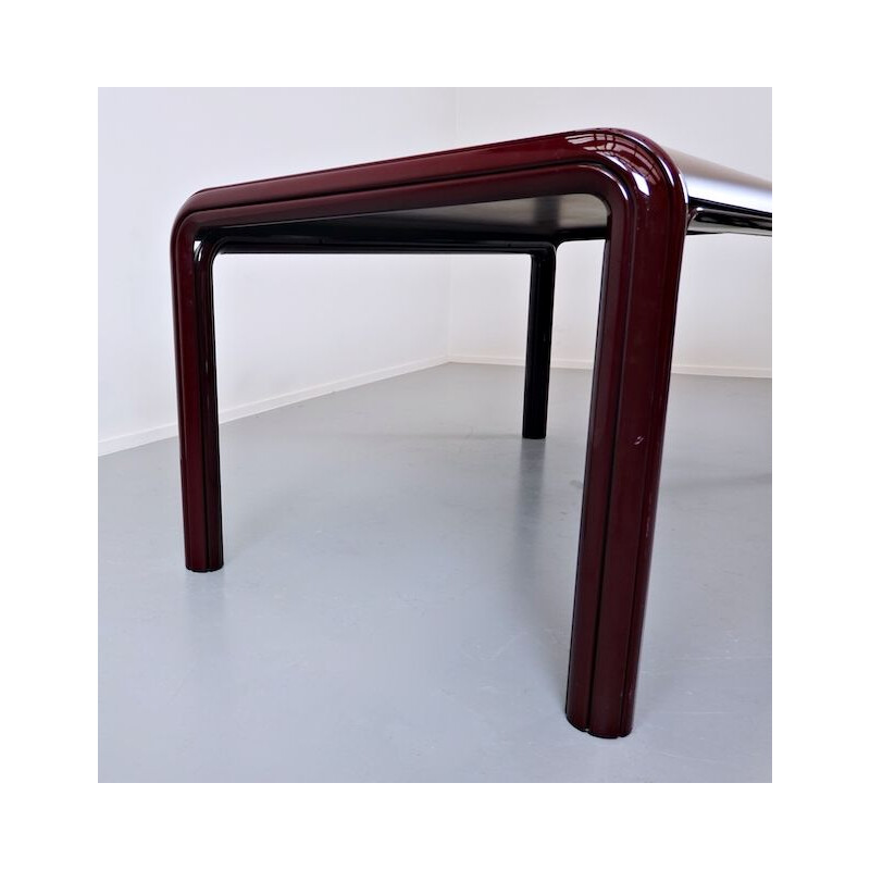 Vintage table and chair by Gae Aulenti for Knoll International