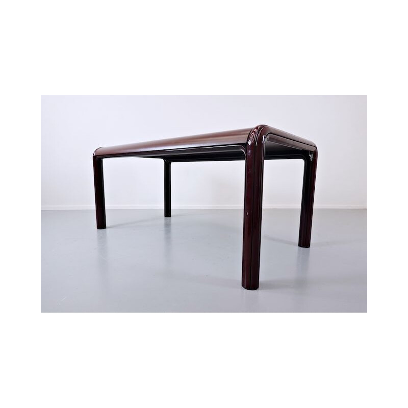 Vintage table and chair by Gae Aulenti for Knoll International