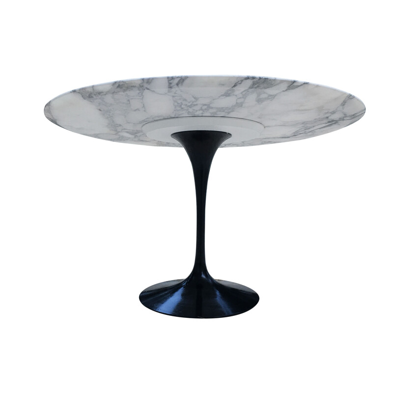 Vintage tulip marble dining table, Eero Saarinen for Knoll