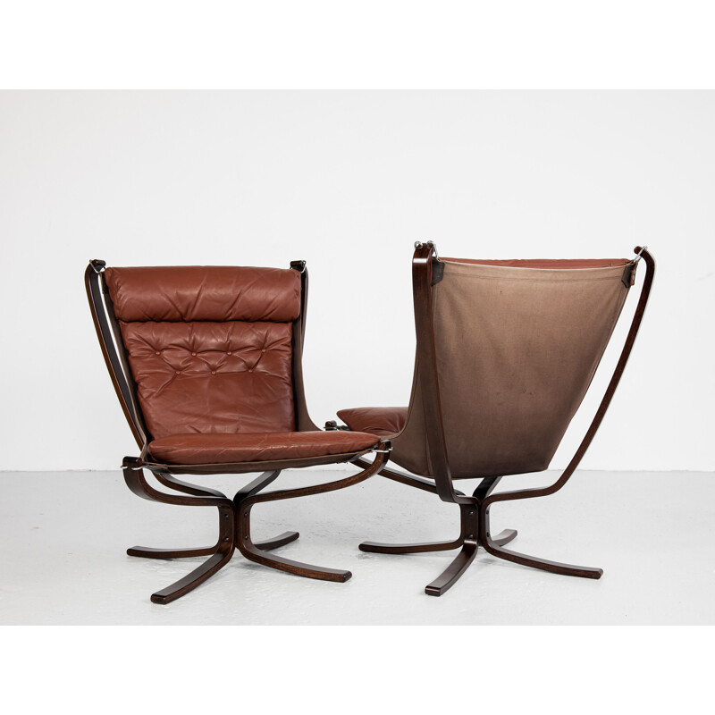 Pair of Midcentury Falcon Chairs by Sigurd Ressell for Vatne Möbler Norway 1970s