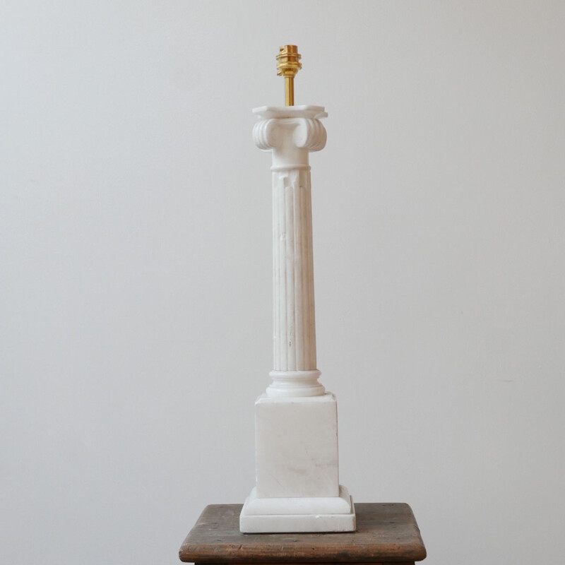 Lampe de table vintage à colonne en marbre blanc, Angleterre
