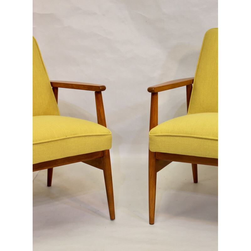 Pair of vintage yellow fabric armchairs by M. Zieliński 1960