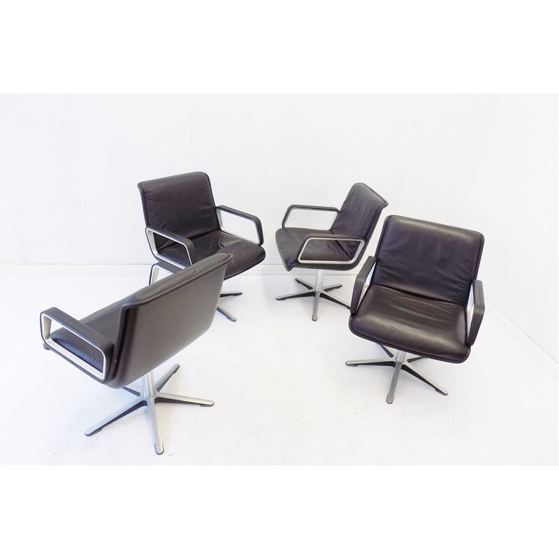 Lot de 4 chaises vintage Wilkhahn Delta 2000 en cuir noir par Delta 1968