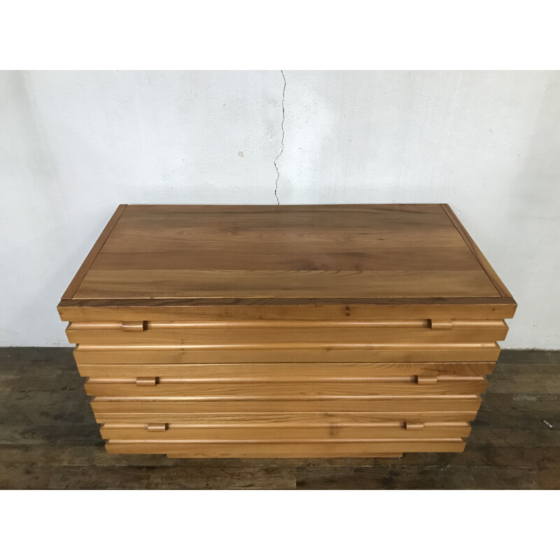 Vintage brutalist chest of drawers in solid elm by Furniture Regain 1960s