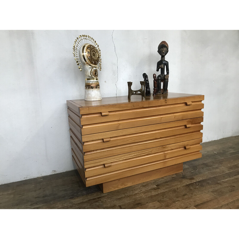 Vintage brutalist chest of drawers in solid elm by Furniture Regain 1960s