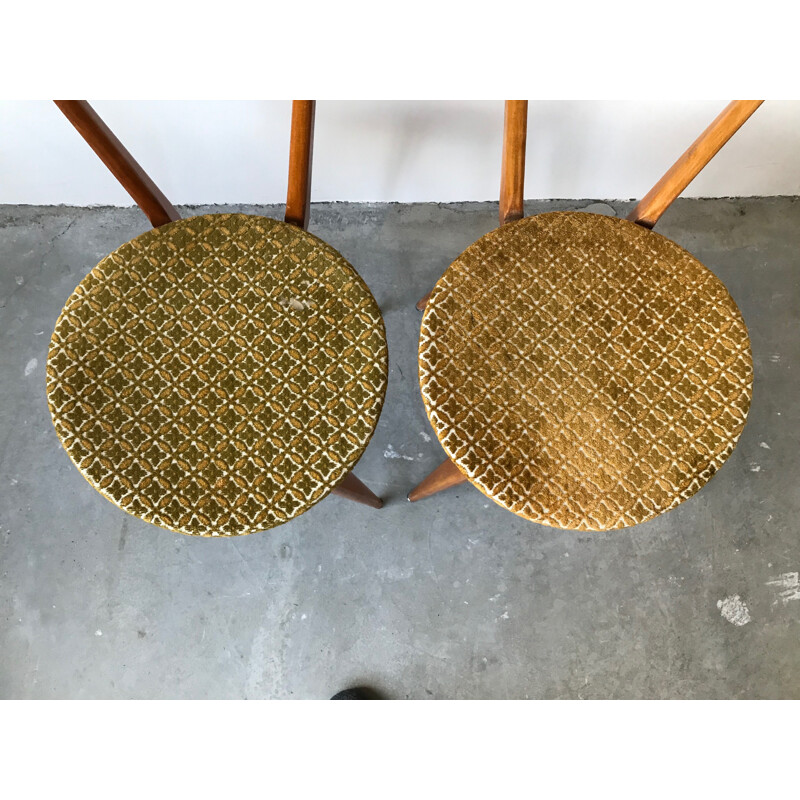 Pair of vintage chairs 1950s