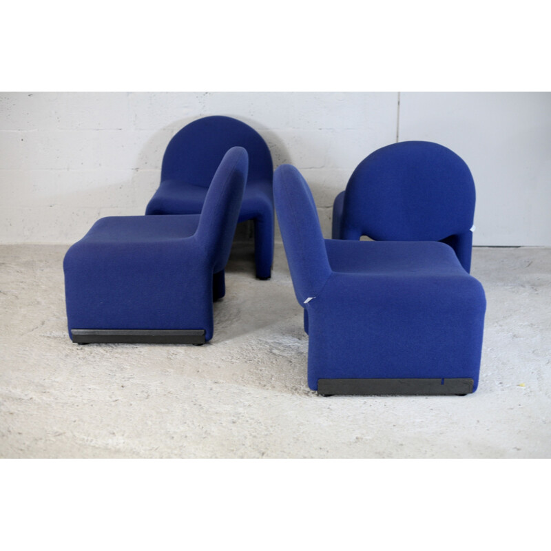 Set van 4 vintage stoelen met schuim en blauwe bekleding 1970